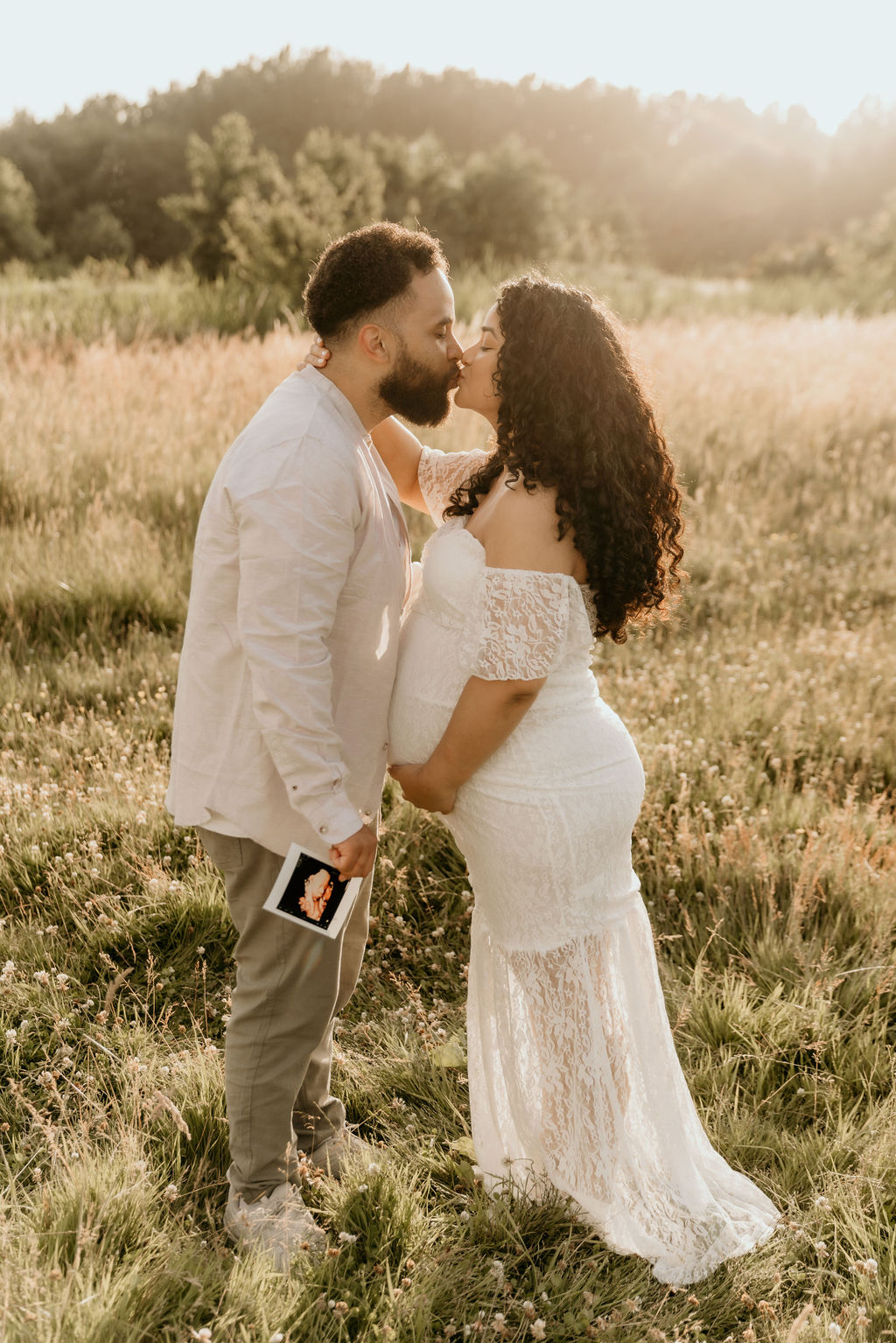 Zwangerschapsshoot tijdens Golden Hour in Zuid Holland Christel PHotography
